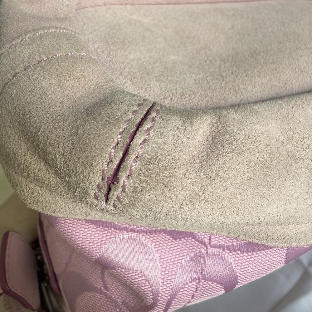 Vintage COACH Signature East West Hobo Shoulder Bag Purse Pink Canvas Y2K - Picture 4 of 16